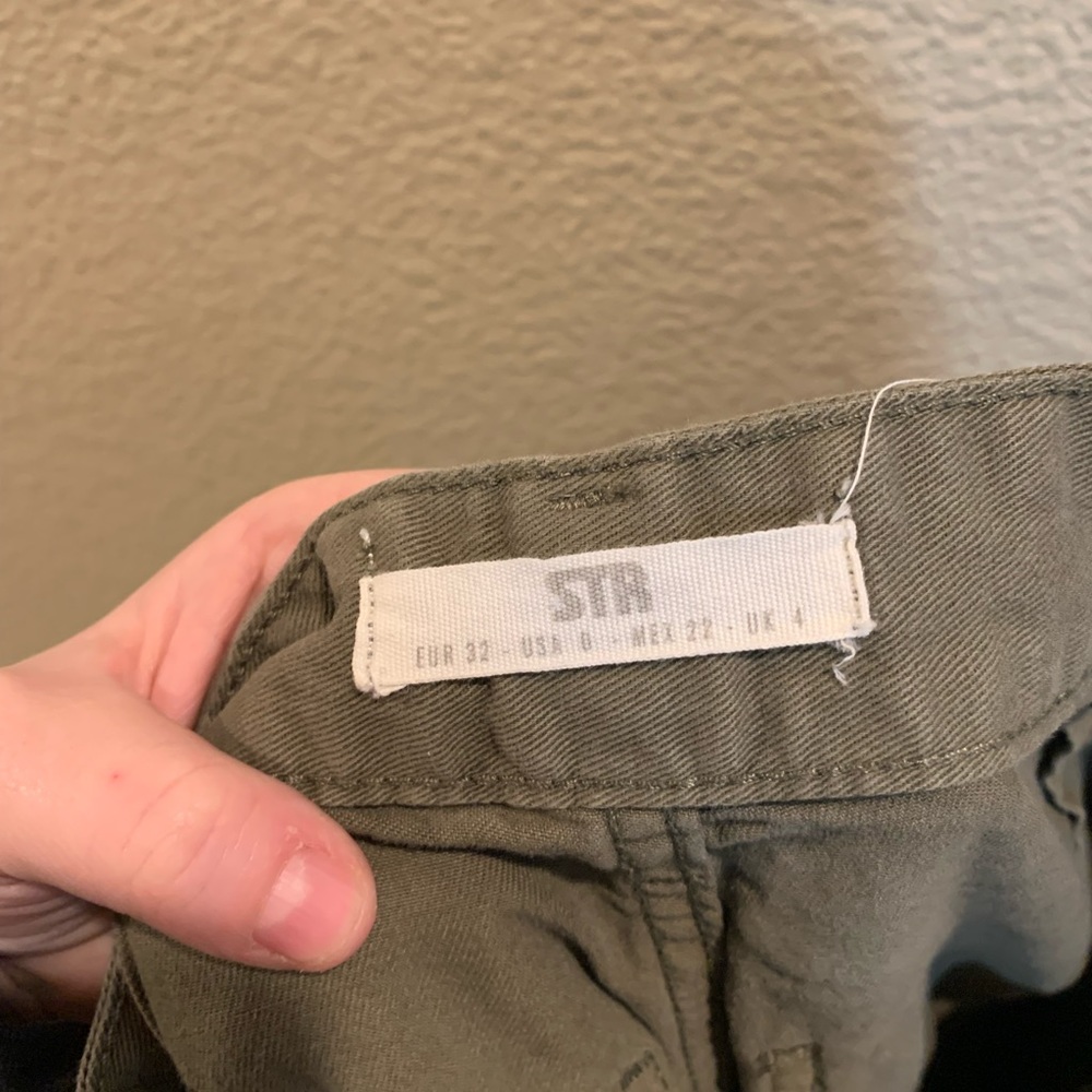 ASOS cargos - Picture 3 of 5